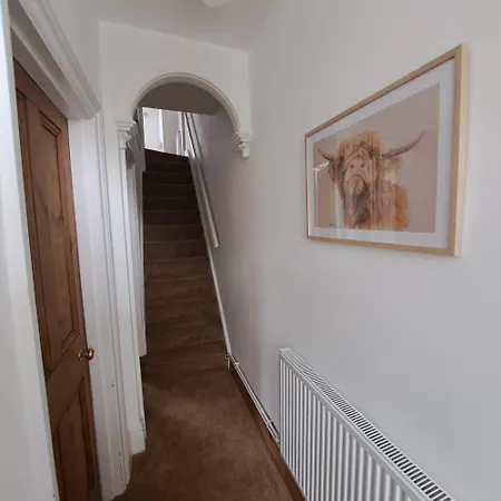 Huge 4 Bed In The Heart Of Kettering Villa Exterior photo