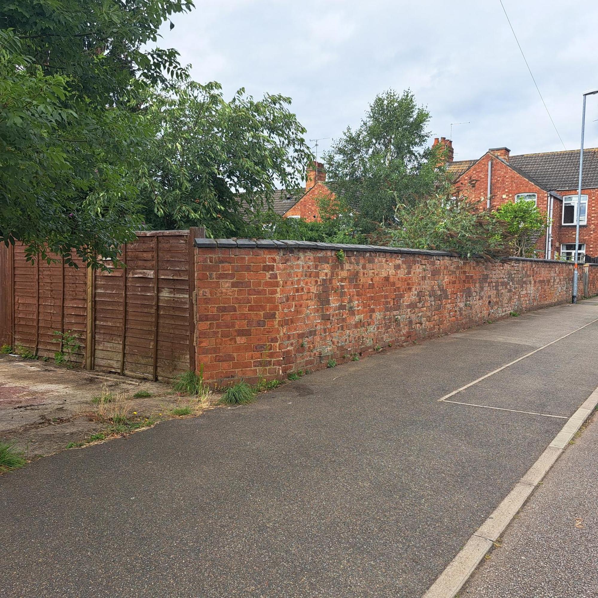 Huge 4 Bed In The Heart Of