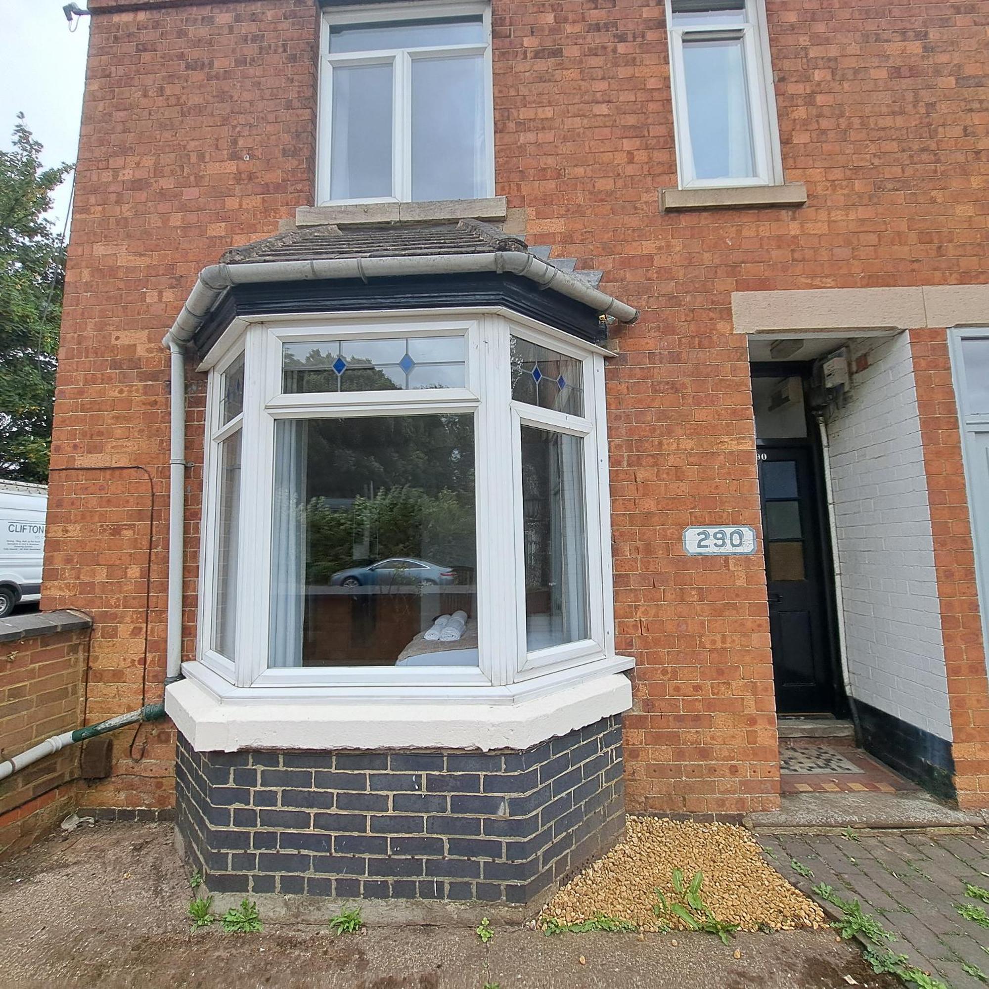 Holiday home Huge 4 Bed In The Heart Of