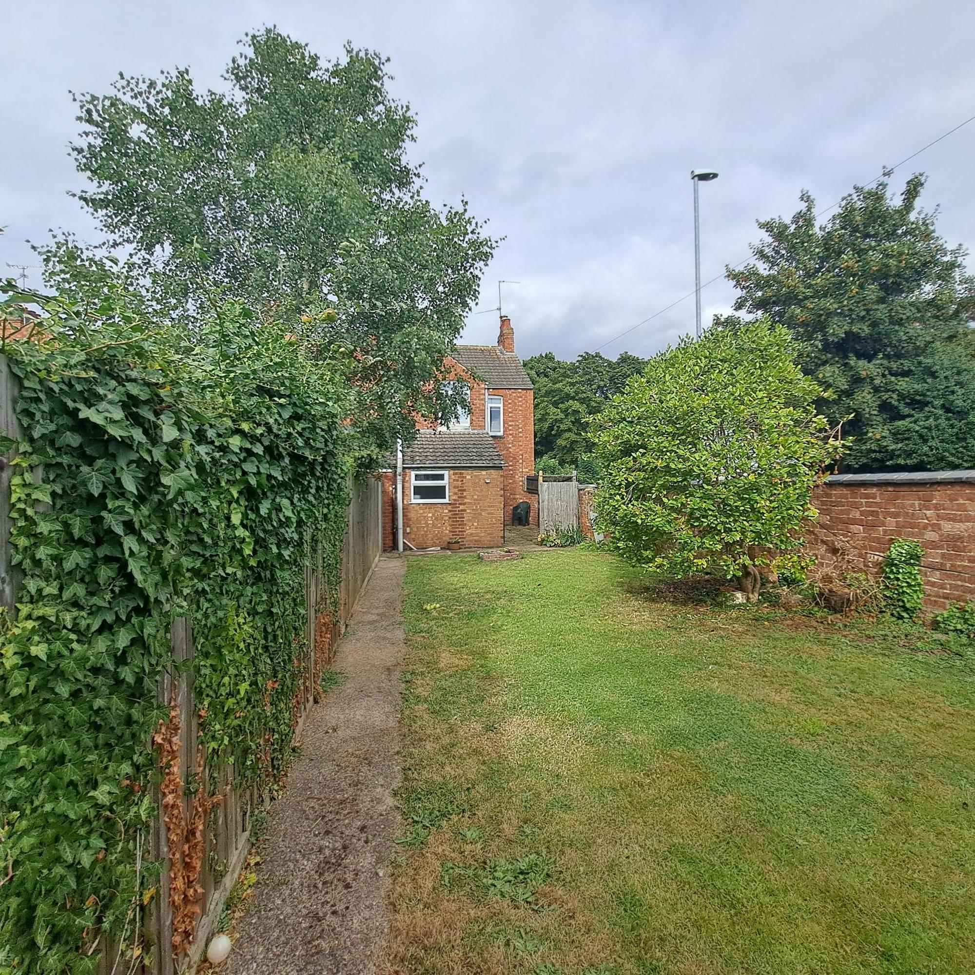 Holiday home Huge 4 Bed In The Heart Of *